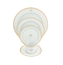 Signature Gold With Monogram White 5 piece Place Setting - Pickard China - WSIGOWM-502-DX